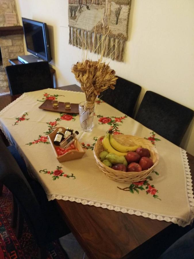 La Casa Di Pietra Villa Karpeníszi Kültér fotó